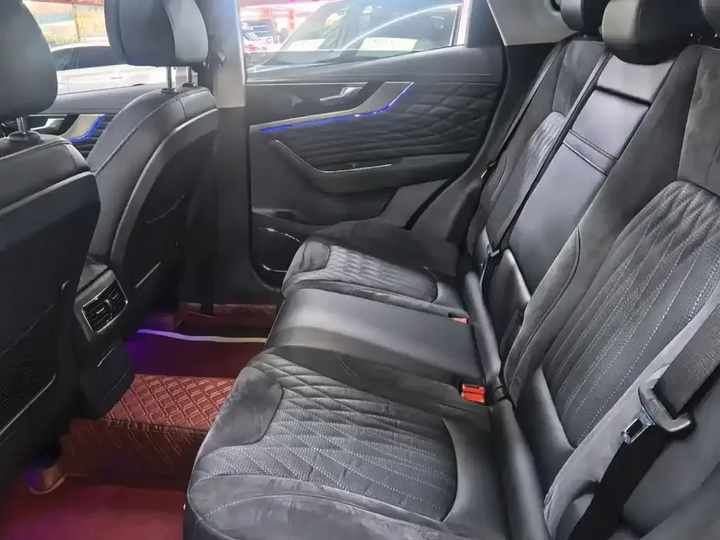 Hongqi HS5 2023 из CN, фото 2
