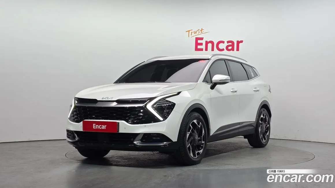 Kia Sportage — фото 1