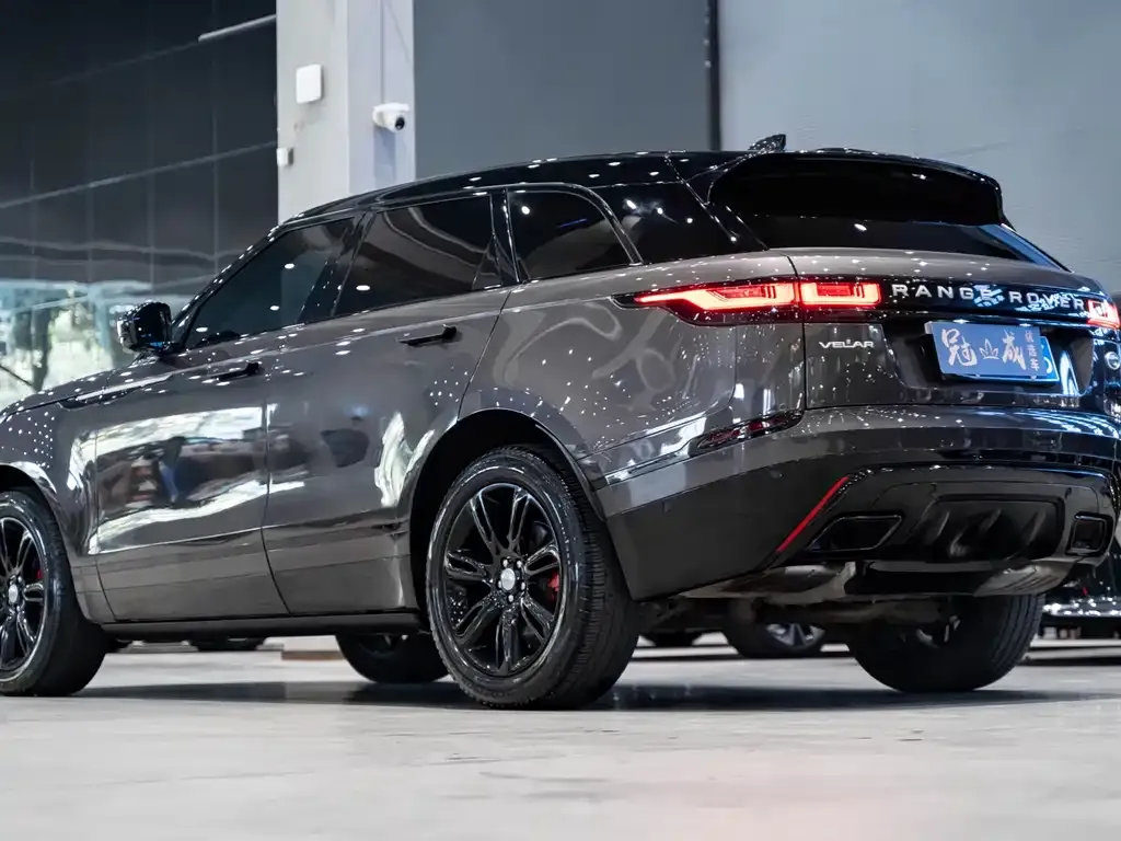 Land Rover Velar — фото 7