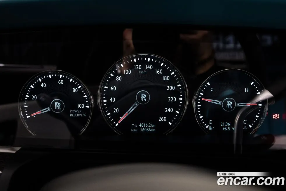 Rolls-Royce Ghost 2022 из KR, фото 8