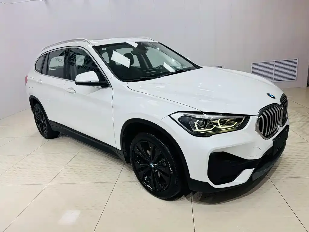 BMW X1 — фото 3