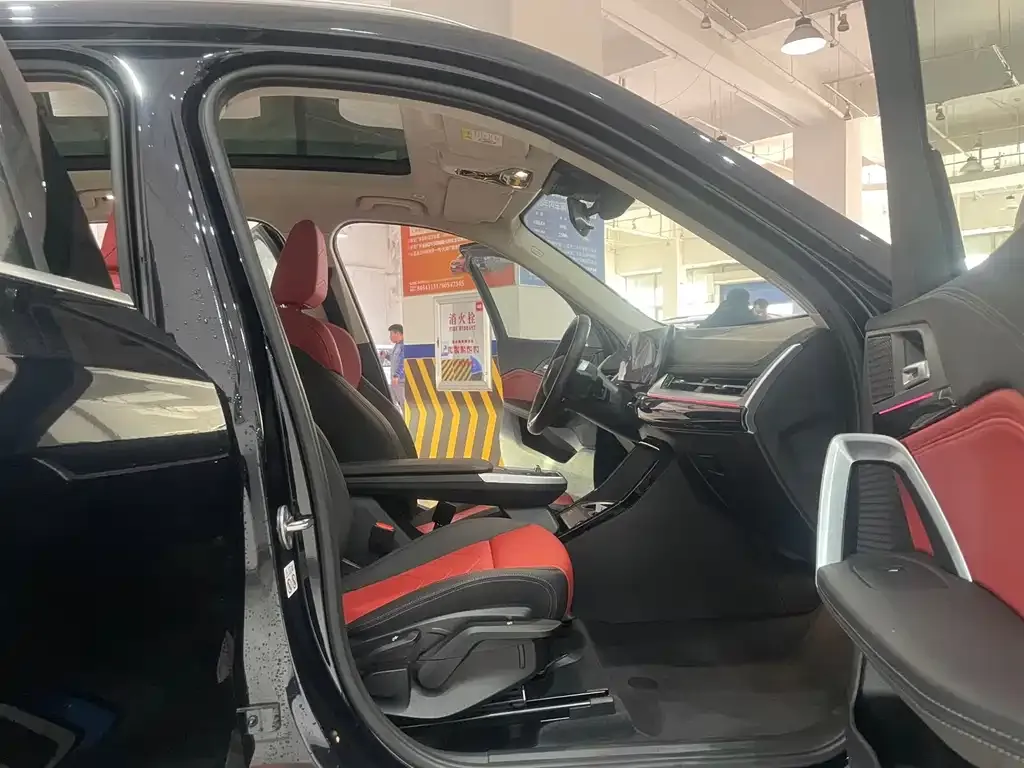 BMW X1 2023 из CN, фото 4