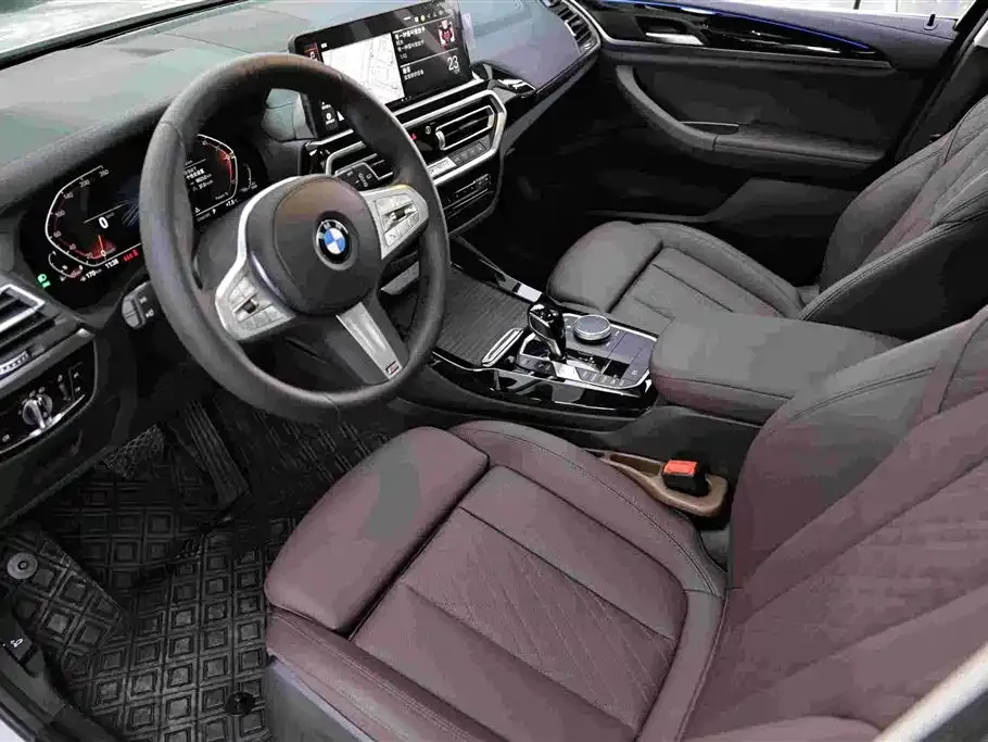BMW X3 — фото 10