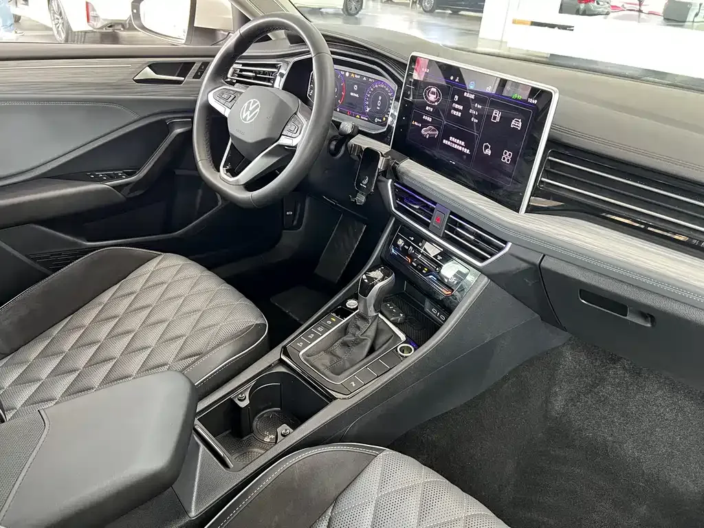 Volkswagen Sagitar 2023 из CN, фото 5
