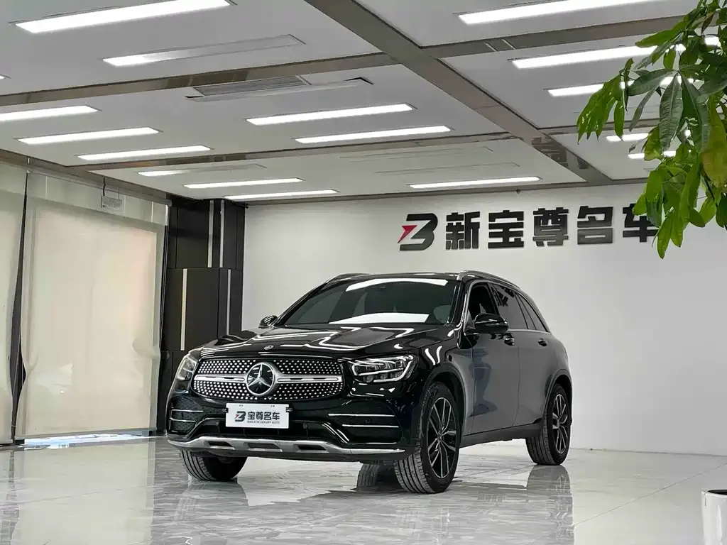 Mercedes-Benz GLC — фото 1