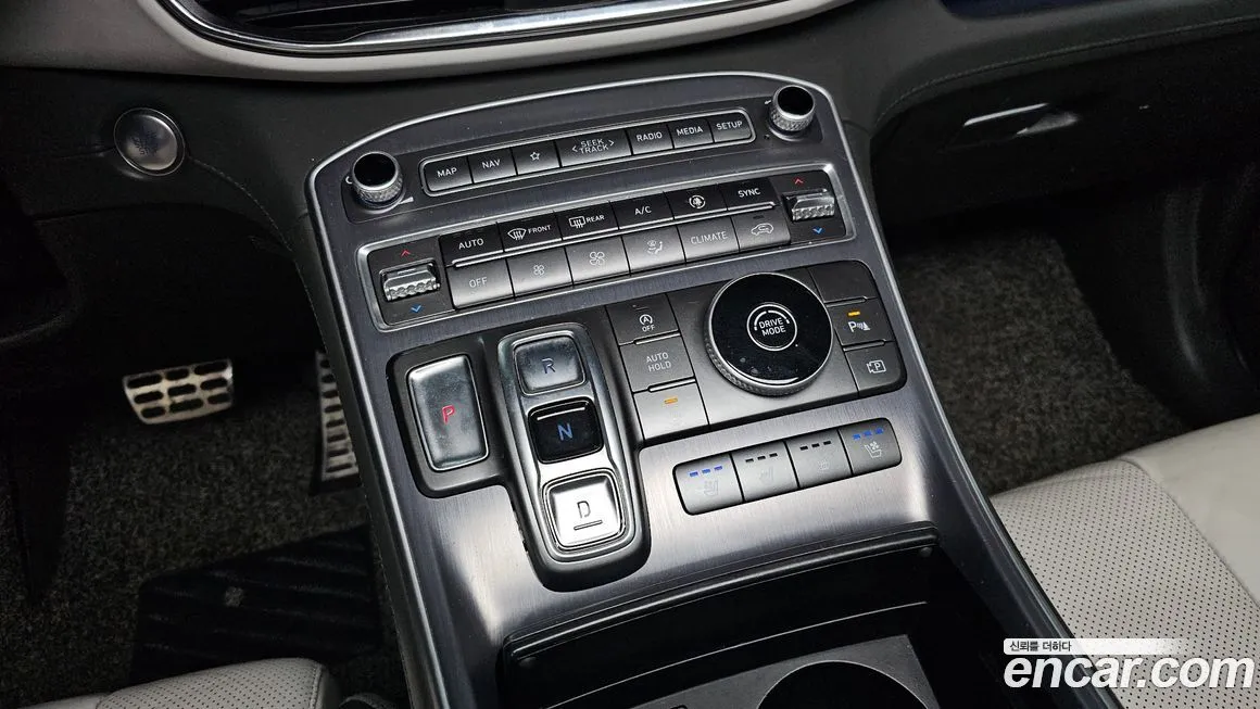 Hyundai Santafe — фото 4