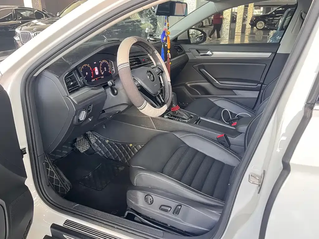 Volkswagen Lamando 2022 из CN, фото 4