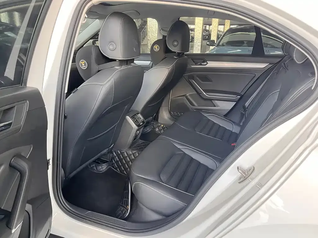 Volkswagen Lamando 2022 из CN, фото 2