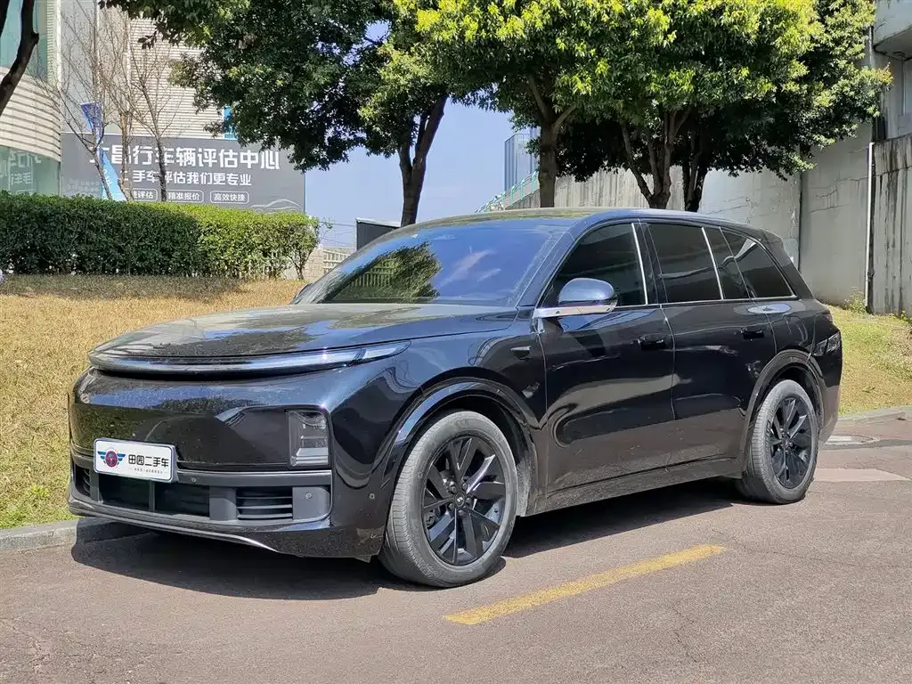 Li Auto Li L8