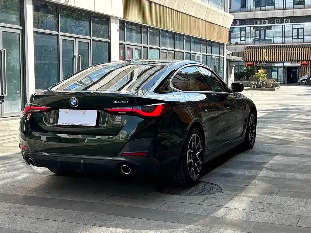 BMW 4 Series 2024 из CN, фото 9