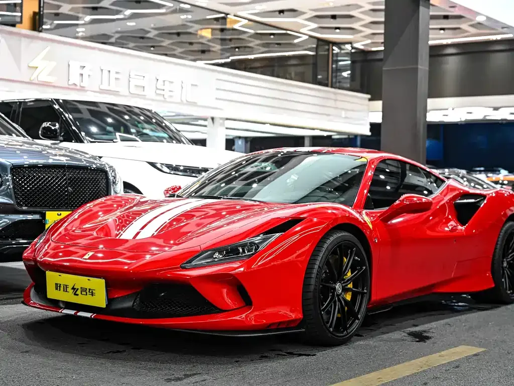 Ferrari F8 — фото 1