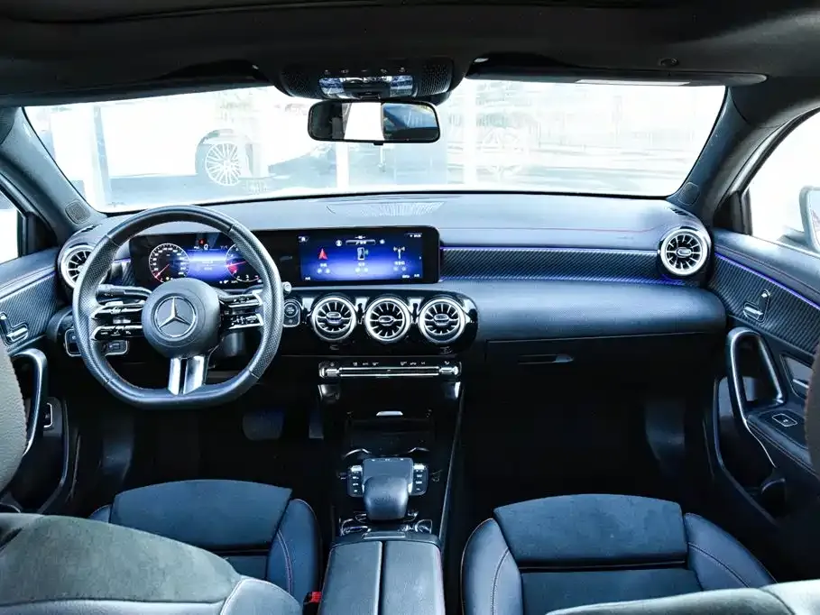 Mercedes-Benz A-Class 2024 из CN, фото 5