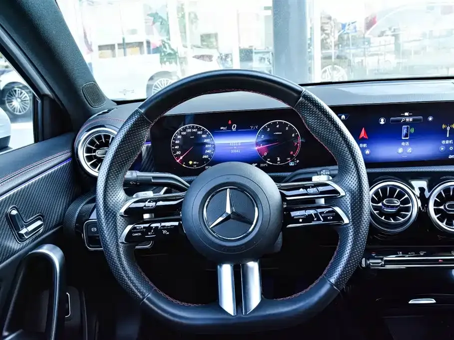 Mercedes-Benz A-Class 2024 из CN, фото 7