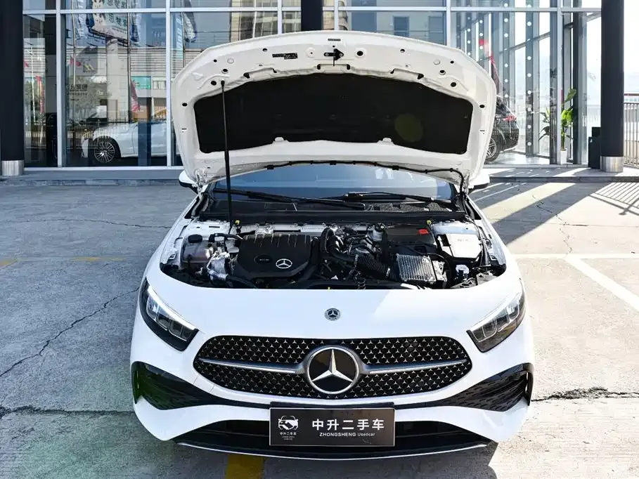 Mercedes-Benz A-Class 2024 из CN, фото 8
