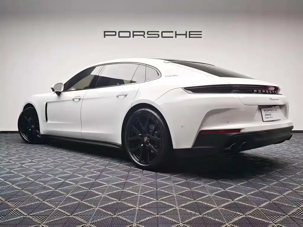 Porsche Panamera 2024 из CN, фото 4