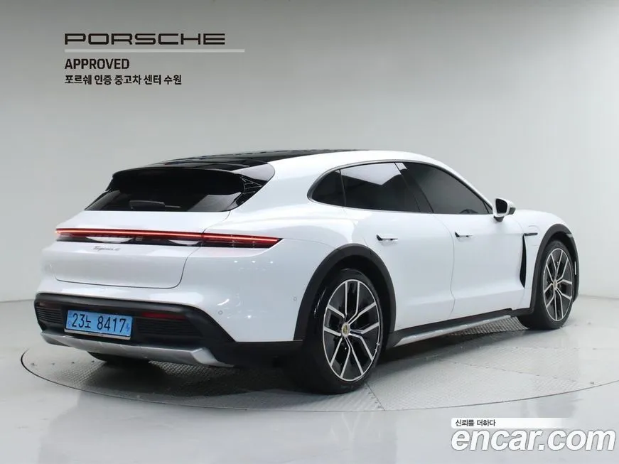 Porsche Taycan 2025 из KR, фото 7