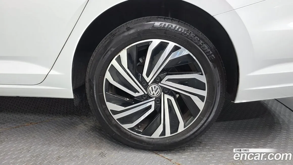 Volkswagen Jetta 2021 из KR, фото 5