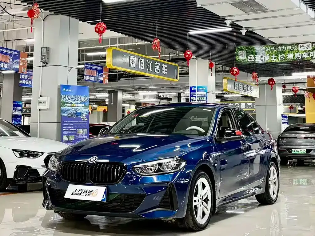 BMW 1 Series — фото 1