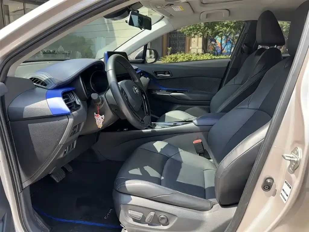 Toyota C-HR 2022 из CN, фото 9