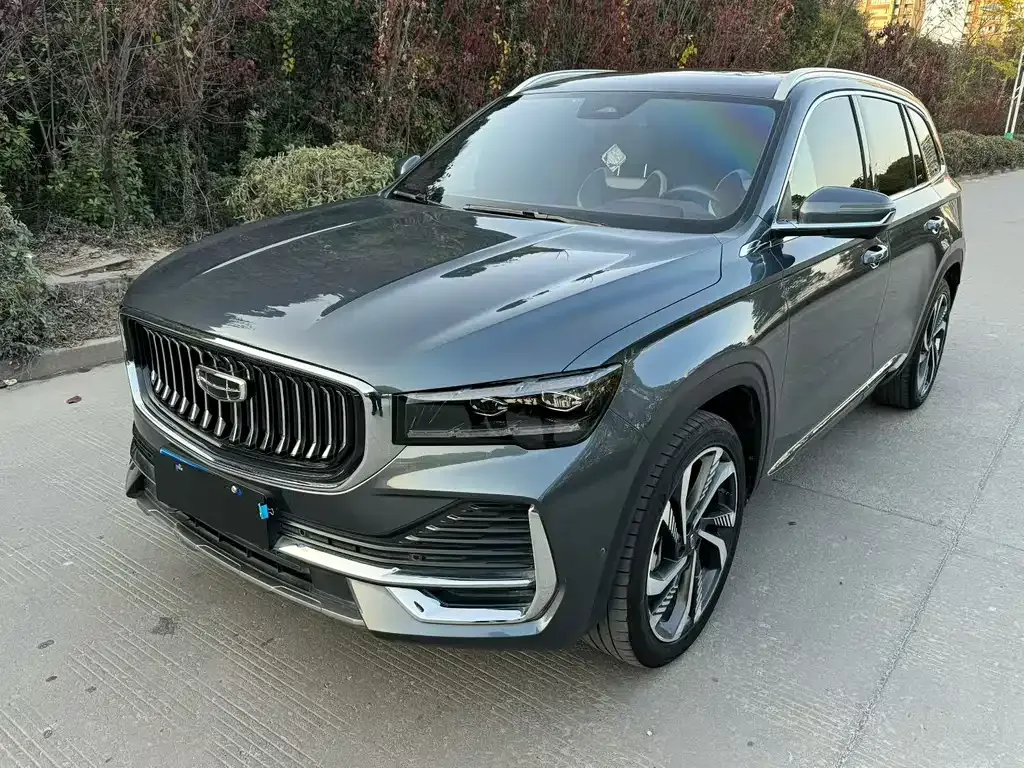 Geely Xingyue L — фото 1