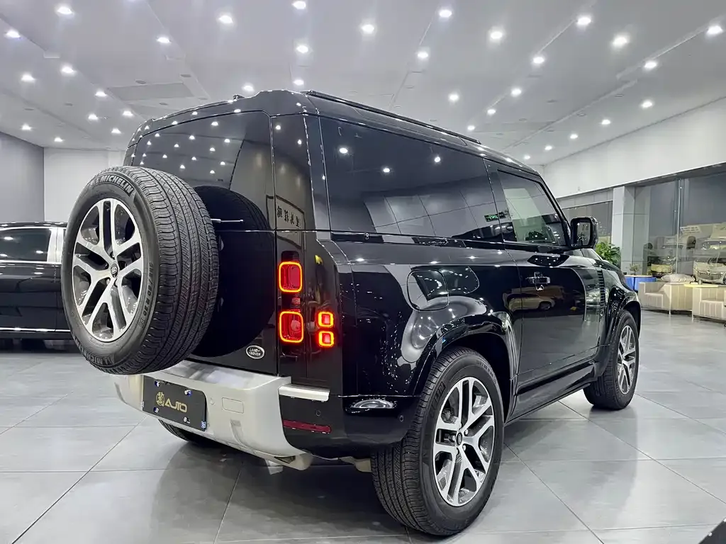 Land Rover Defender 2022 из CN, фото 10