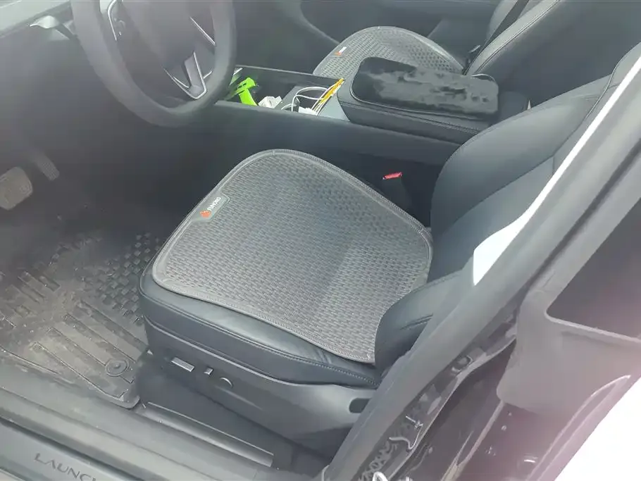 Tesla Model Y 2025 из CN, фото 6