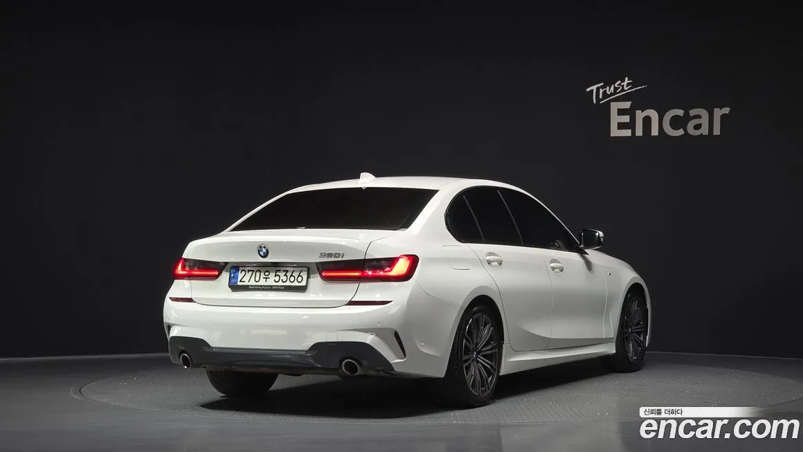 BMW 3-Series 2021 из KR, фото 7