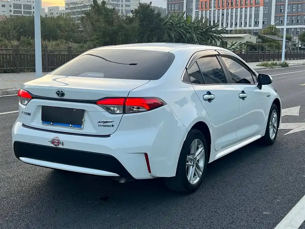 Toyota Levin — фото 10