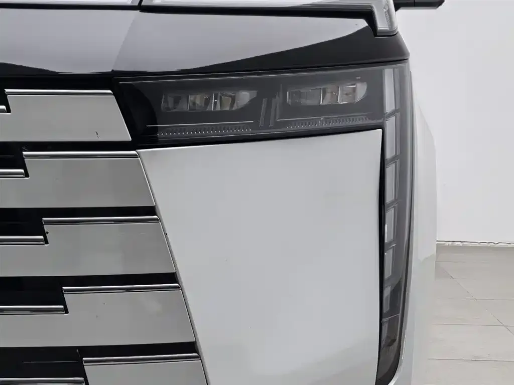 GAC Motor E8 Hybrid 2024 из CN, фото 5