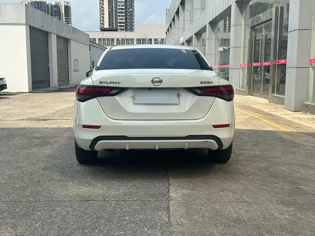 Nissan Sylphy 2022 из CN, фото 6