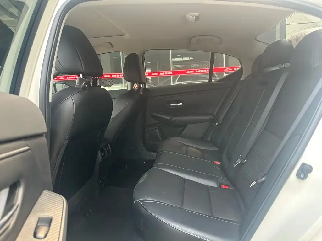 Nissan Sylphy 2022 из CN, фото 2