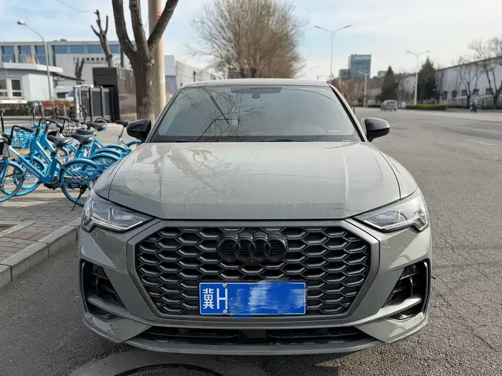 Audi Q3 Sportback — фото 4