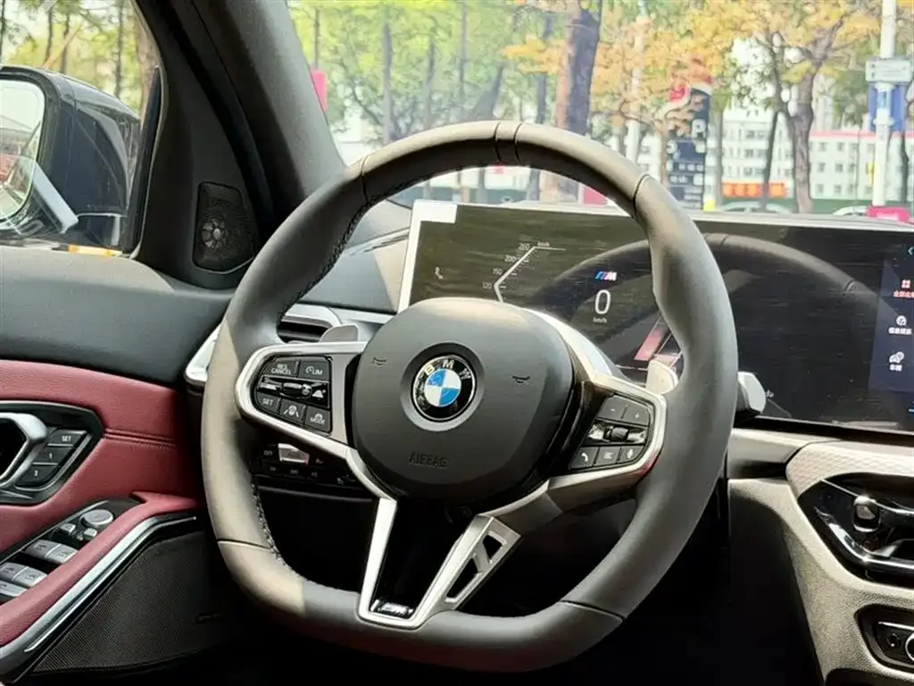 BMW 3 Series 2025 из CN, фото 5