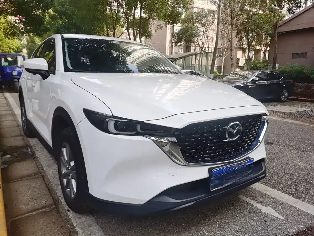 Mazda CX-5 2023 из CN, фото 10