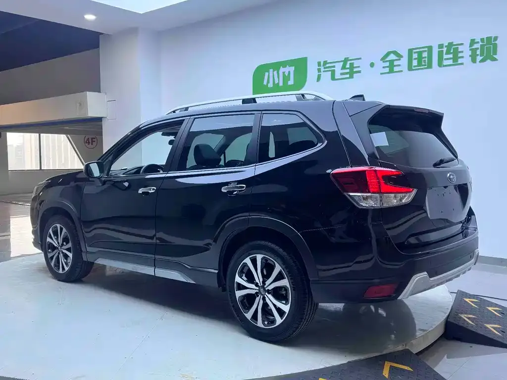Subaru Forester 2023 из CN, фото 6