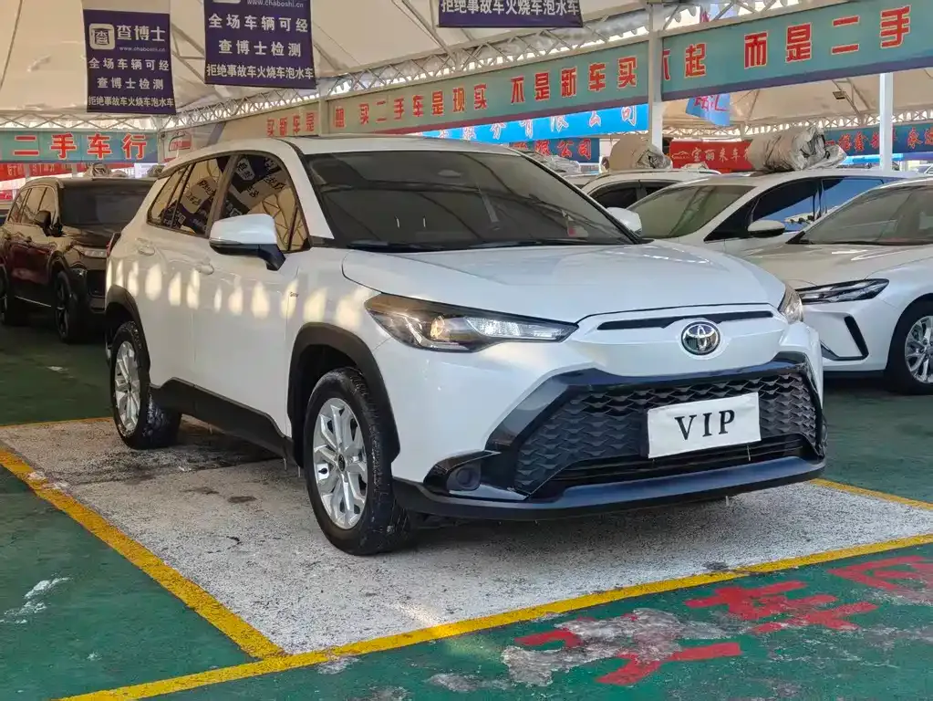 Toyota Frontlander 2024 из CN, фото 8