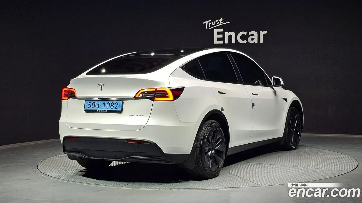 Tesla Model Y 2024 из KR, фото 10