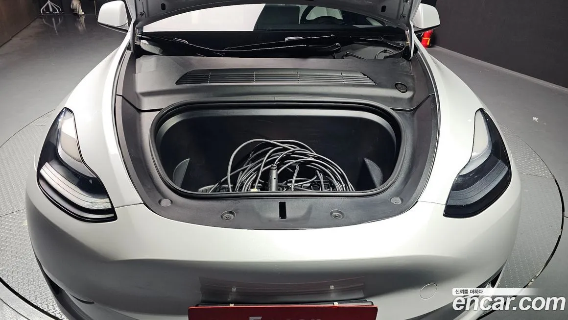 Tesla Model Y 2024 из KR, фото 3