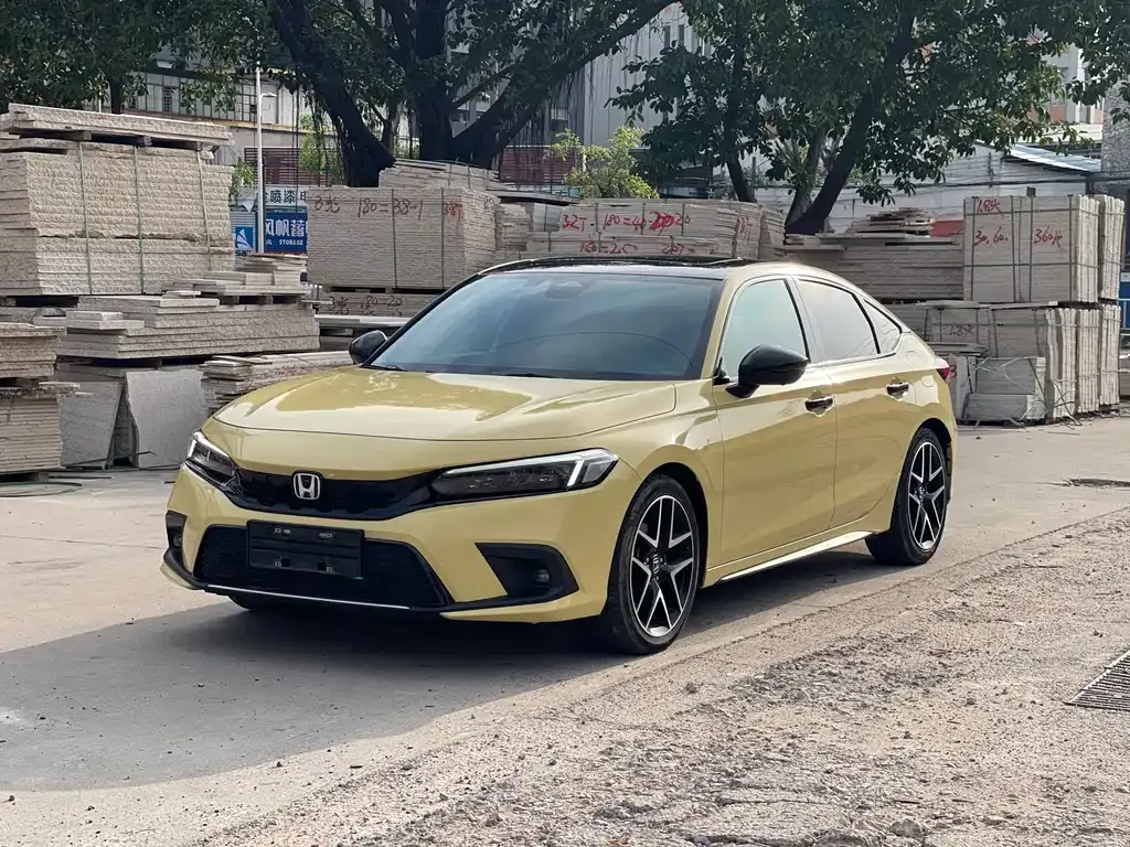 Honda Civic — фото 1