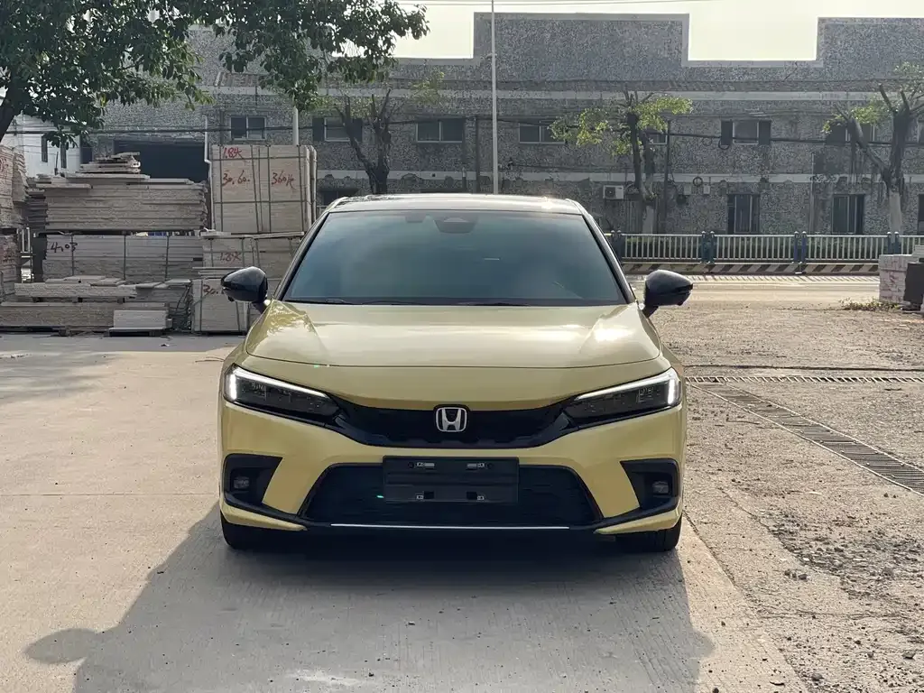 Honda Civic — фото 10