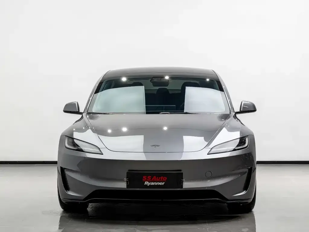 Tesla Model 3 — фото 5