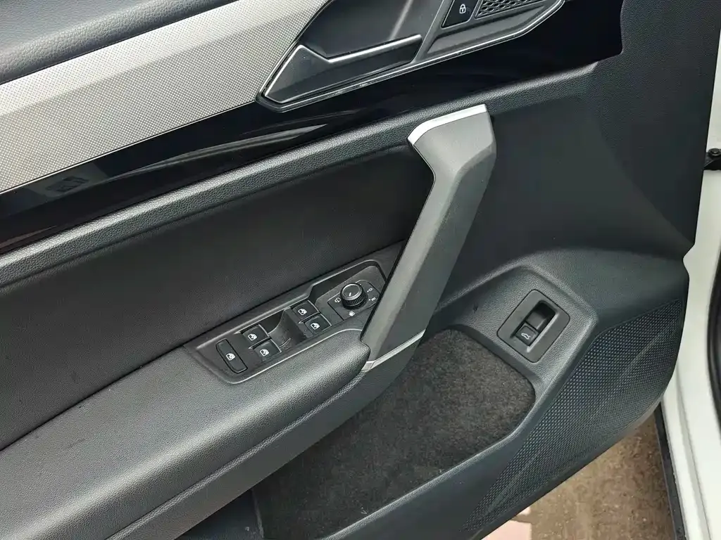 Volkswagen Tayron 2022 из CN, фото 7