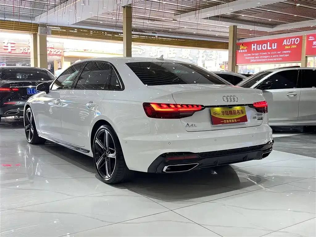 Audi A4L 2022 из CN, фото 6