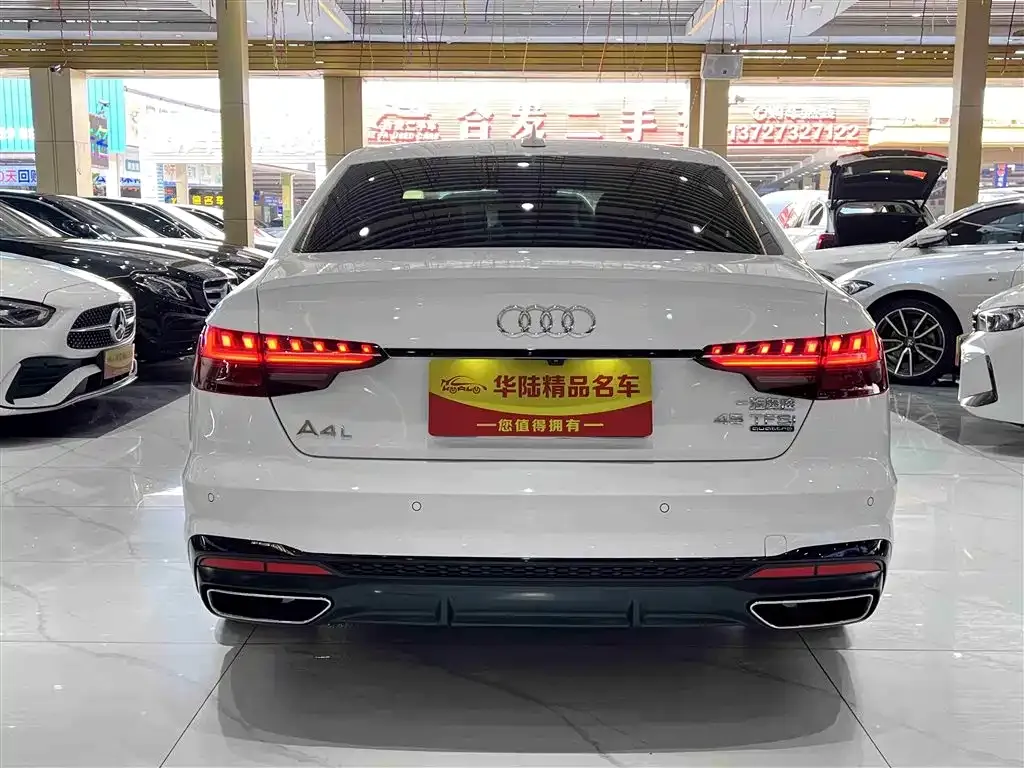 Audi A4L 2022 из CN, фото 2