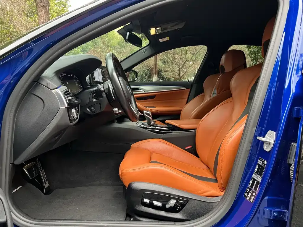 BMW M5 2021 из CN, фото 9