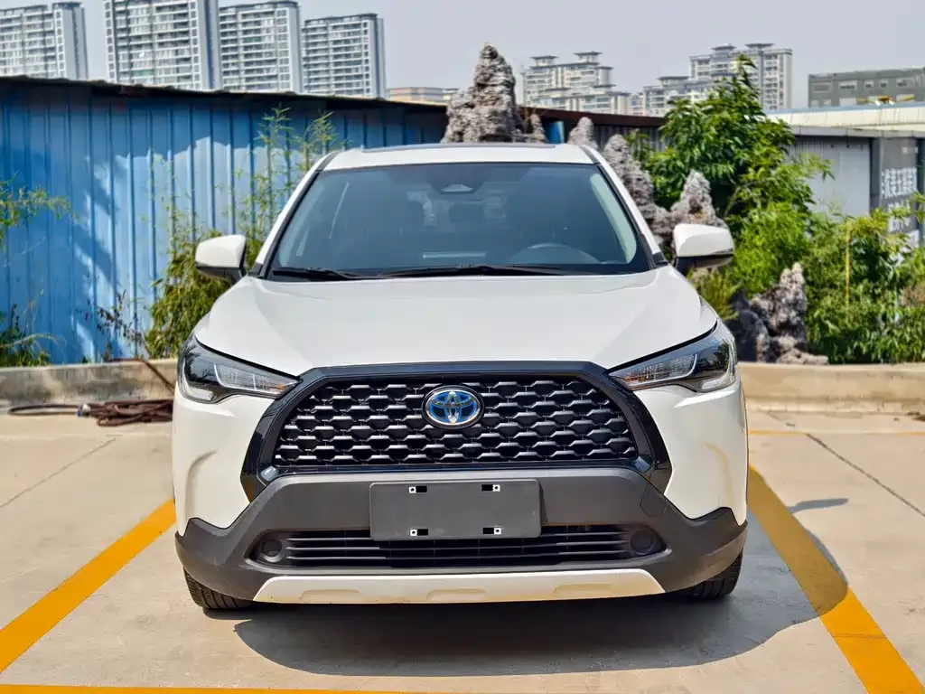 Toyota Corolla Cross 2023 из CN, фото 4