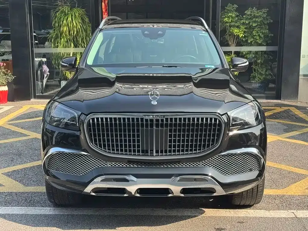 Mercedes-Benz GLS — фото 8