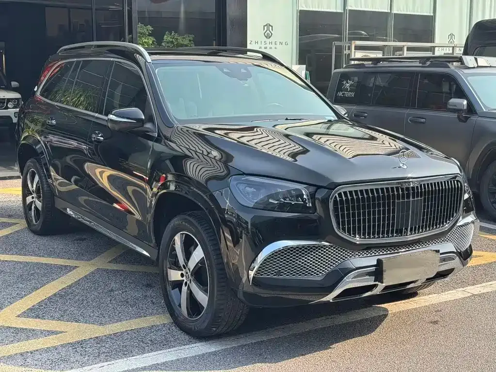 Mercedes-Benz GLS — фото 10