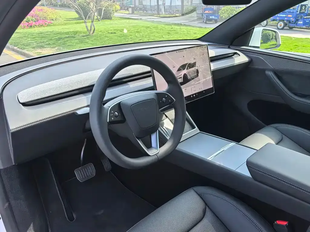 Tesla Model Y 2026 из CN, фото 10