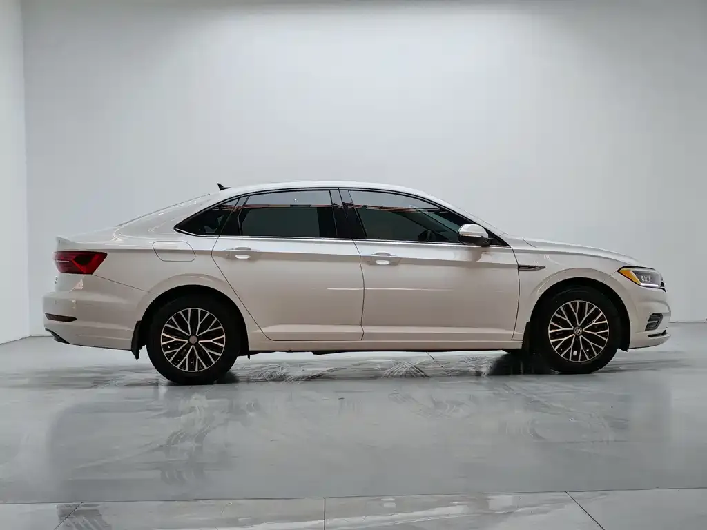 Volkswagen Sagitar 2021 из CN, фото 4